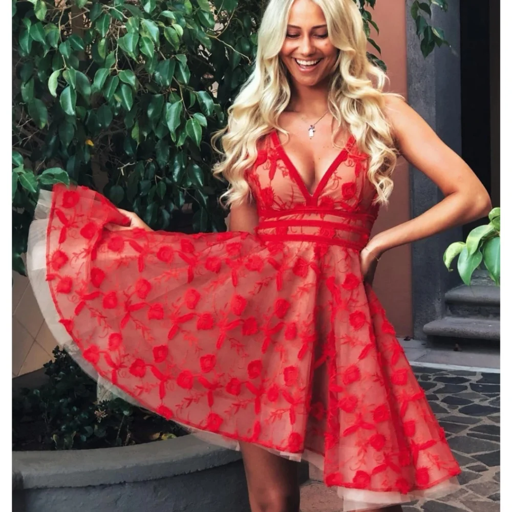 Nadine Merabi 'Lola Red Dress' - Picture 4 of 5